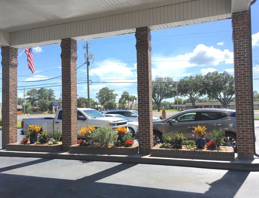 At Home Inn - Pensacola Ferry Pass Екстериор снимка